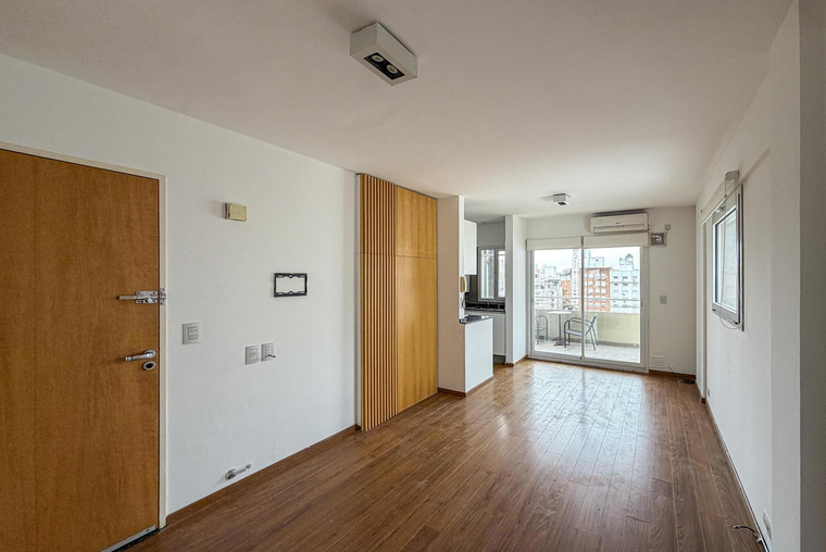 Departamento de 1 dormitorio en zona río con balcón aterrazado
