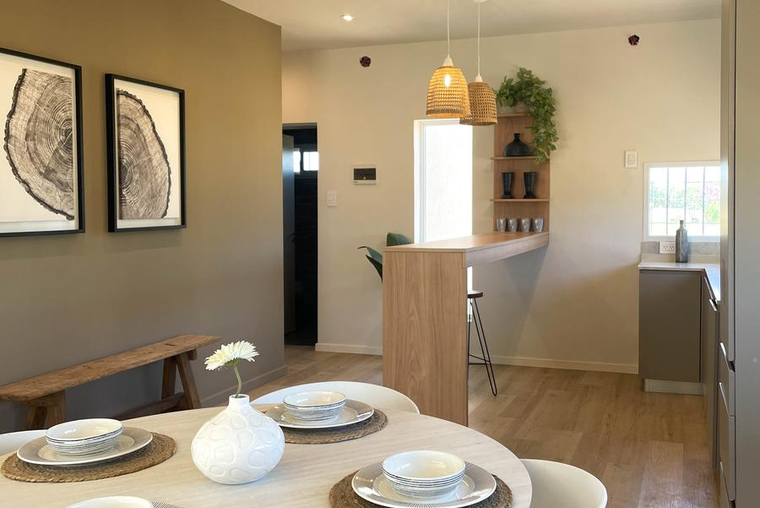 CASA DE 2 DORMITORIOS VENTA PISCINA Y JARDIN COUNTRY SAN SEBASTIAN FUNES