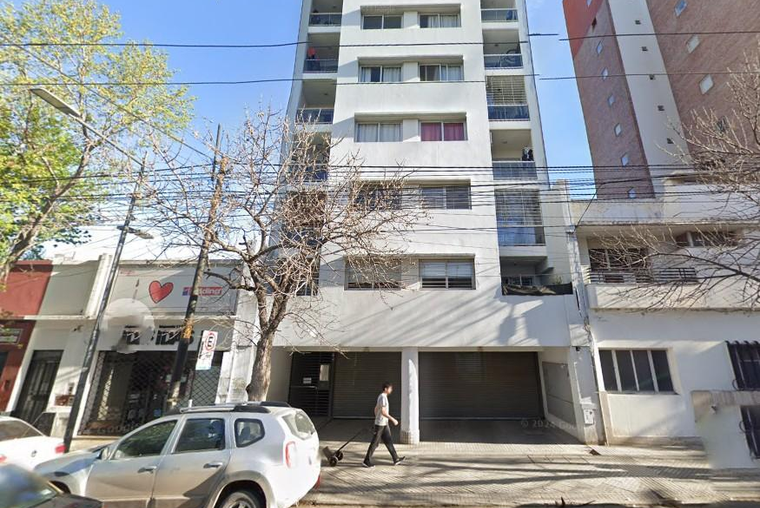 VENTA - Mendoza / Cafferata - cochera