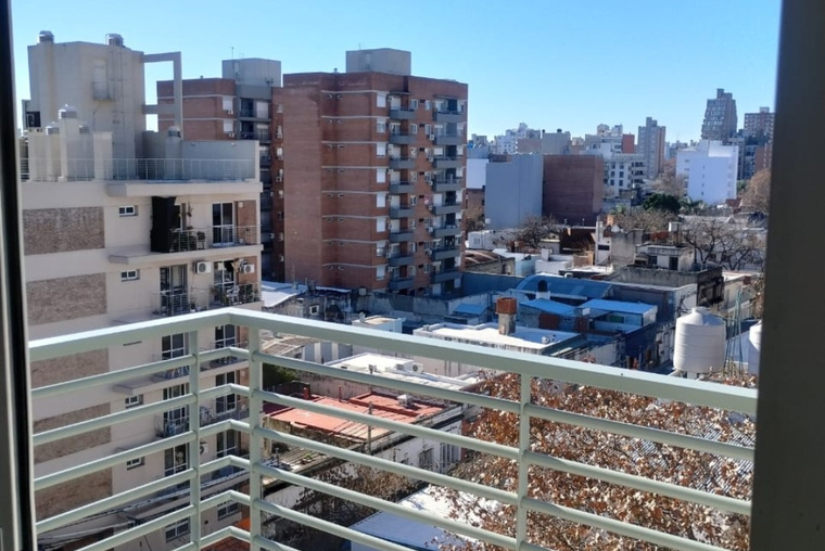 Dueño Directo. Impecable Semipiso en Alquiler Echesortu