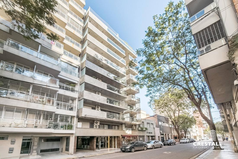 Departamento en venta, Balcarce y Brown