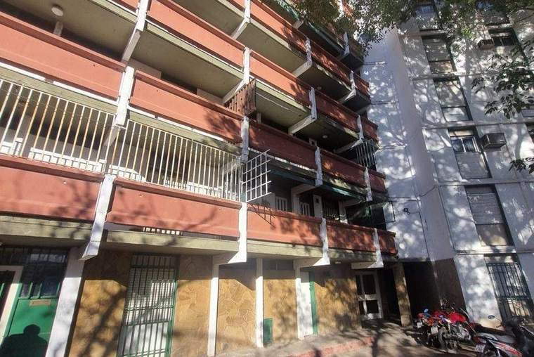 Julio Marc 2081. Amplio. Gas.