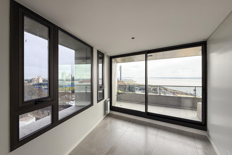 Departamento de 2 dormitorios con vista al río y amenities en Alberdi