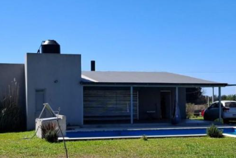 [VENTA] Casa Quinta Moderna en Solares Norte - Oliveros