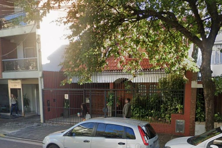 VE]NTA CASA CON PISCINA EN LOURDES - IDEAL  CONSTRUCTORAS/INSTITUCIONES