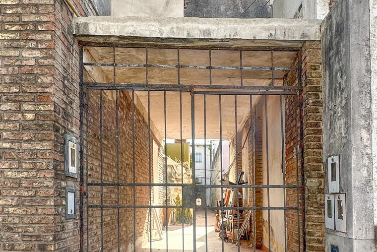 Departamento de pasillo en venta, Chiclana y Darragueira