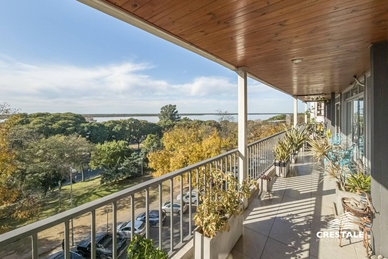 Departamento en venta, Av. Libertad y Colon