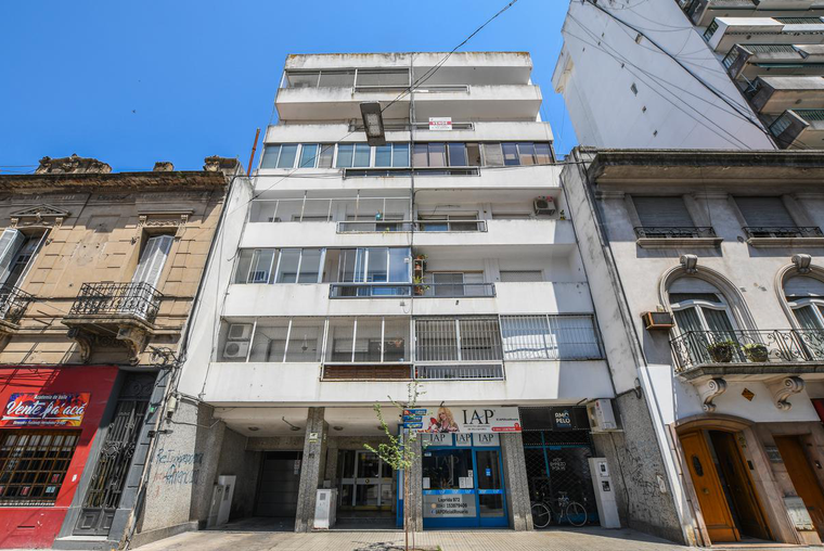 Departamento de 3 dormitorios en venta amplio Rosario centro