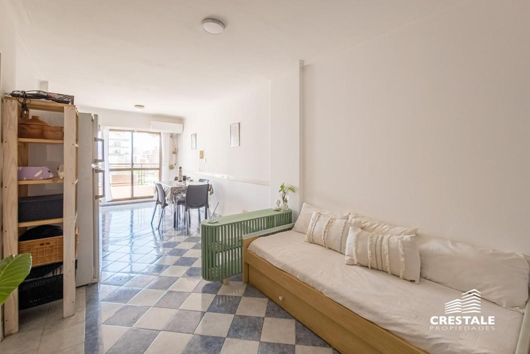 Departamento en venta, Maipú y Zeballos