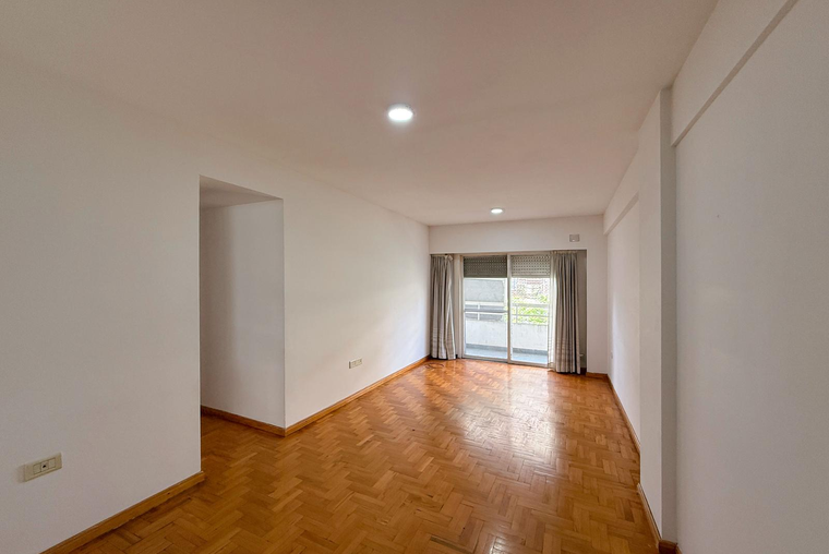 Departamento de 2 dormitorios de oportunidad en el Centro