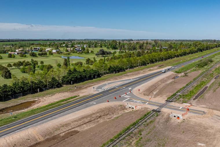 Terreno en venta Ibarlucea - Cinco Lagos