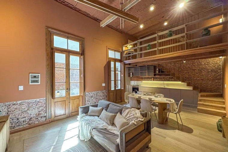 CASA DE PASILLO CON 3 DORMITORIOS VENTA PILETA EXCLUSIVA LOURDES ROSARIO