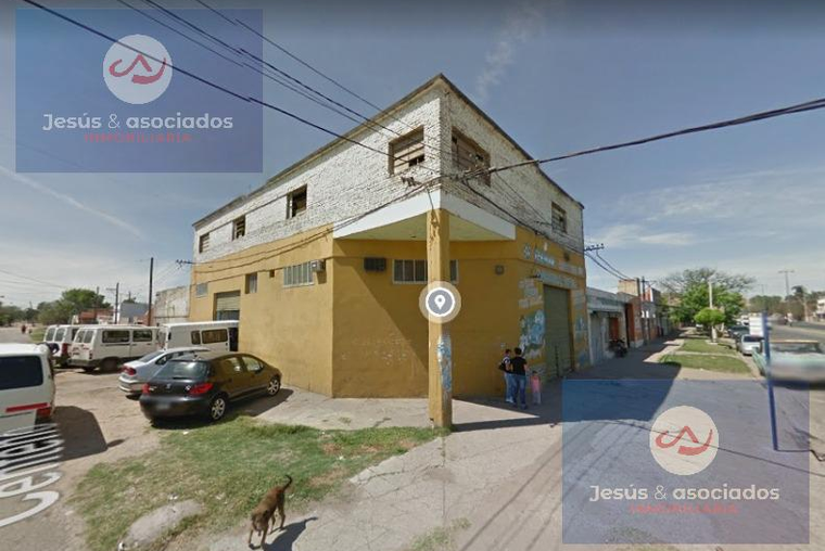 Local - Alvear