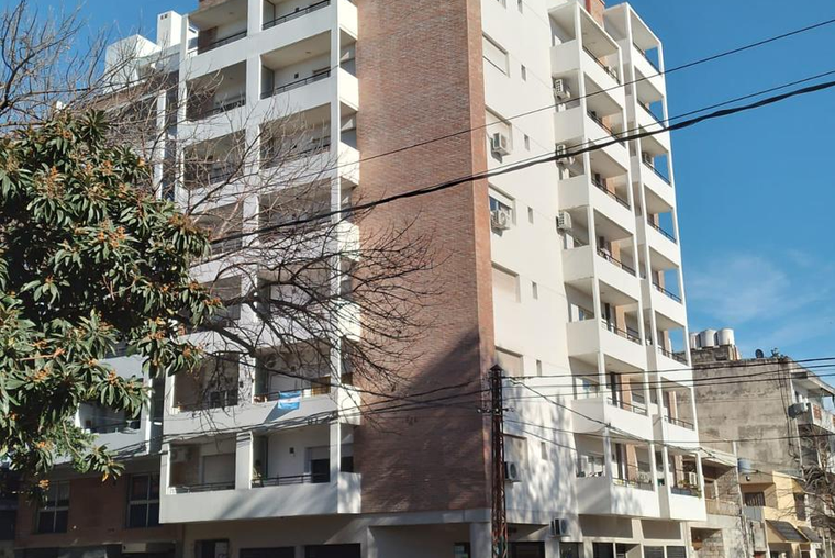 Estrenar - Zona UCA - Oportunidad inversión!