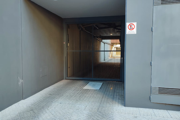 Cochera  Centro Sarmiento 1074