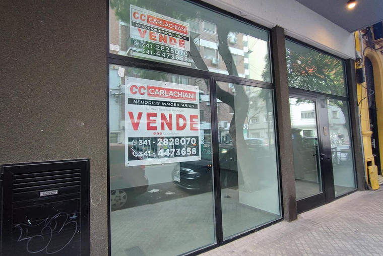 Venta amplio local en Rosario - Parque España