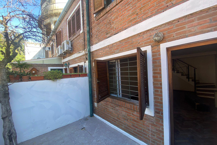 Casa de 3 dormitorios en barrio República de la Sexta