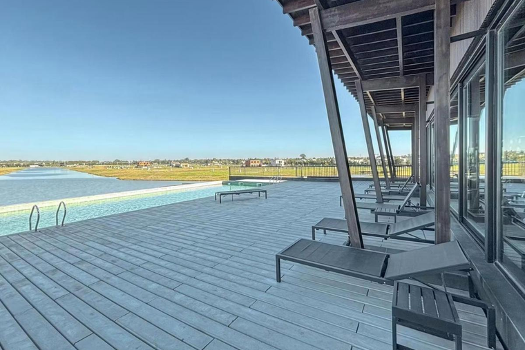TERRENO DE 790M2 VENTA VISTA AL LAGO BARRO CERRADO FUNES