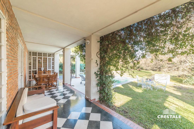 Casa en venta, Acevedo  600