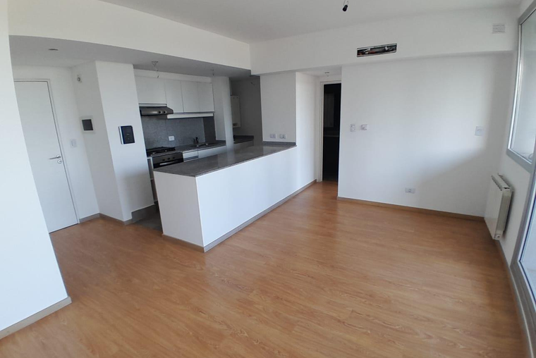 Carballo 120. Balcón. Cochera. Amenities. inmobiliariapiazza.com.ar