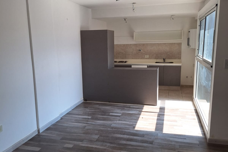 Venta/Permuta departamento 1 dormitorio Pasaje Las Rosas 628 bis
