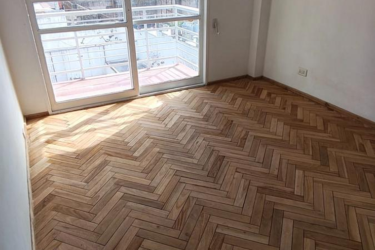 DEPARTAMENTO DE TRES DORMITORIOS VENTA CONFORT CENTRO