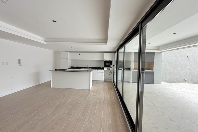 DEPARTAMENTO DE DOS DORMITORIOS VENTA TERRAZA EXCLUSIVA ABASTO ROSARIO