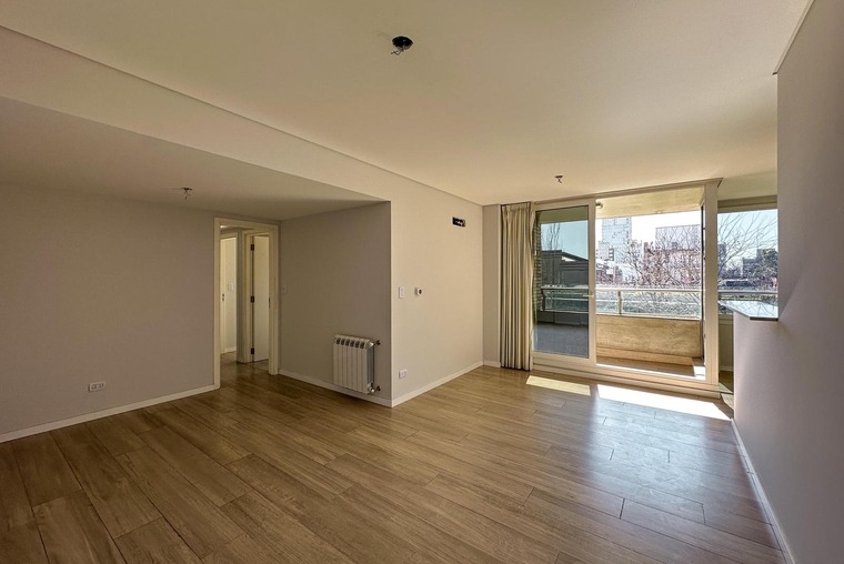 Departamento de 2 dormitorios con 2 baños, radiadores y amenities en Condos Refinerias