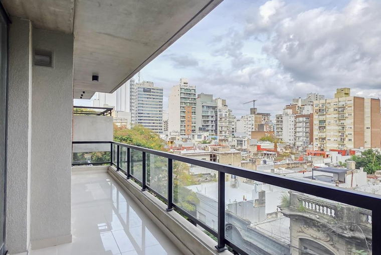Oficina en venta, Dorrego y Catamarca