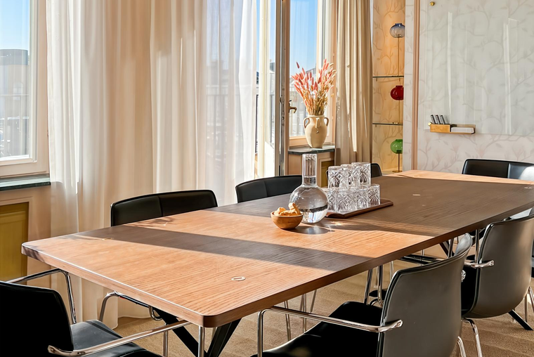Alquiler de oficina comercial para 4 personas en Montevideo, No18 El Globo