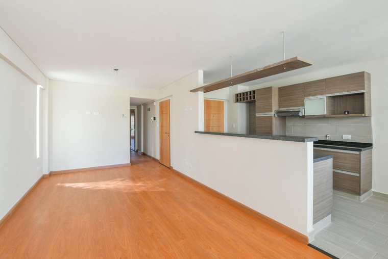 DEPARTAMENTO DE DOS DORMITORIOS VENTA QUINCHO Y SOLARIUM CENTRO ROSARIO