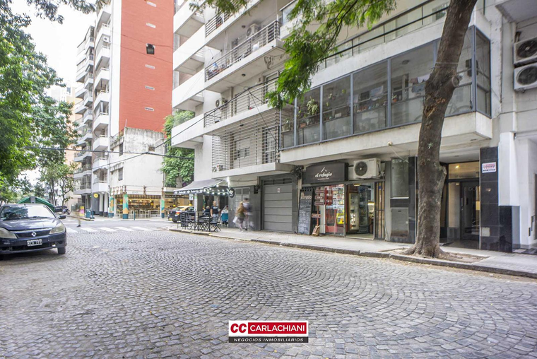 Departamento monoambiente dividido con balcón terraza - Rosario zona río - Piso exclusivo