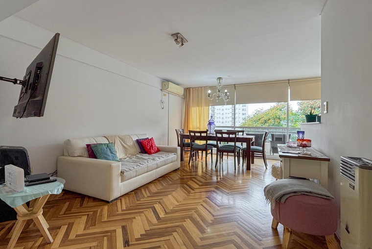 Departamento de 2 dormitorio con cochera en zona río