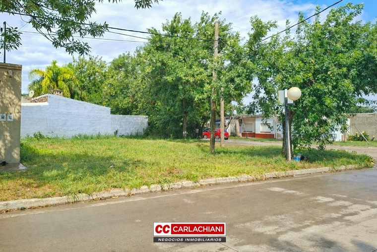 Terreno en Las Parejas