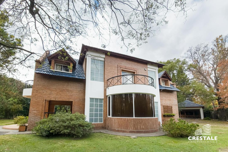 Casa en venta, Country Carlos Pellegrini