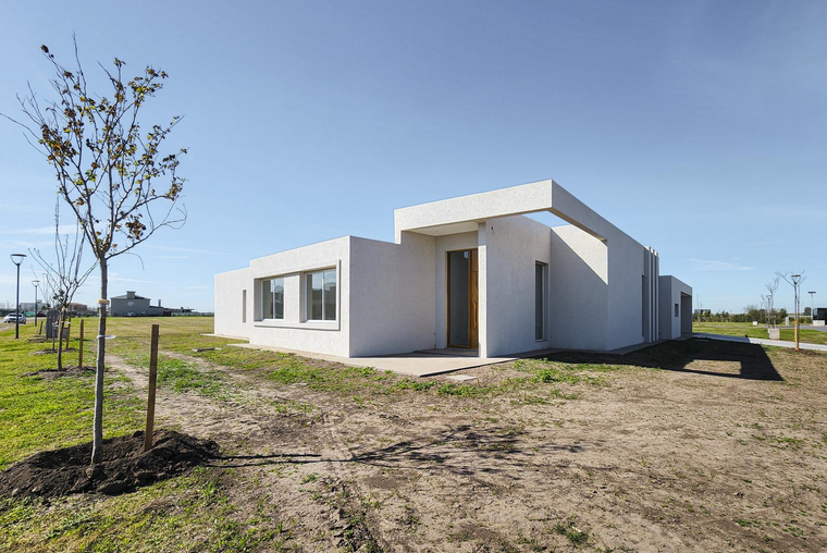 Casa de 3 dormitorios de oportunidad en Vida Club de Campo
