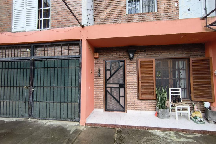 Casa en venta, Barrio Roca - Rivero 5300