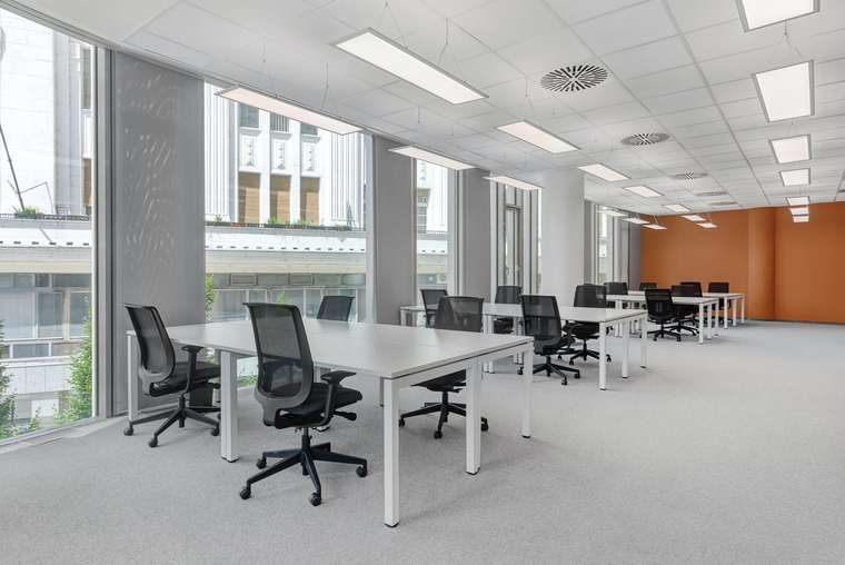 Renta de oficinas comerciales amobladas para 15 personas en MONTEVIDEO, World Trade Center III 