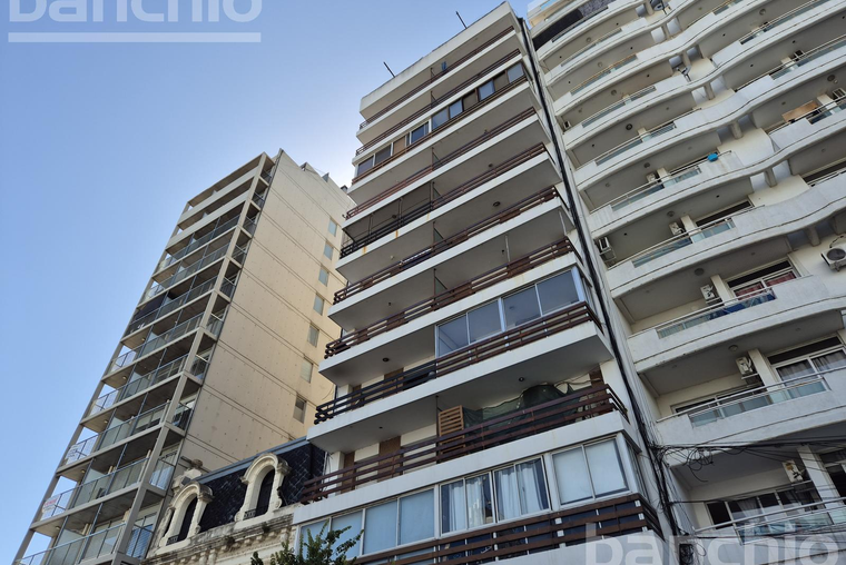 AV. FRANCIA 700. Cocina independiente. 62 m2. Balcón corrido. Contrafrente.