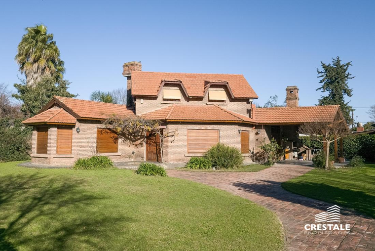 Casa en venta, Houssay y General Lopez