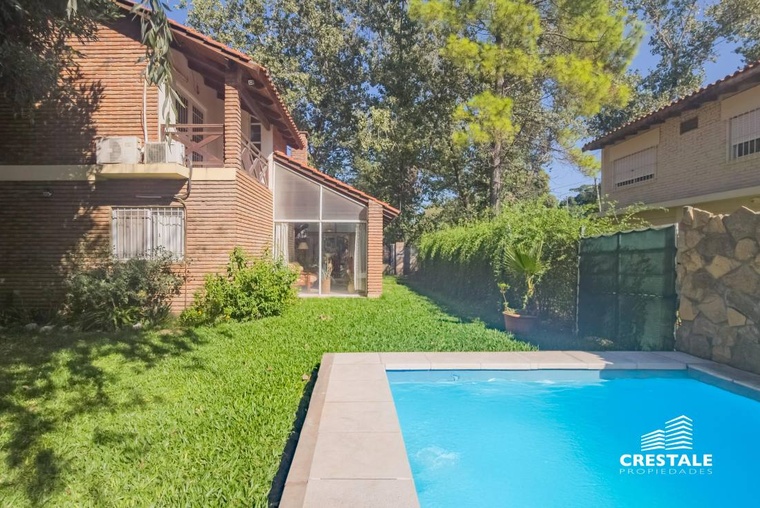 Casa en venta, Maiz y Ruta 9 - Roldan