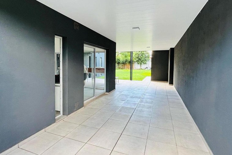 Casa en venta, Simón Bolivar  700 - Pueblo Esther Parque Vernazza