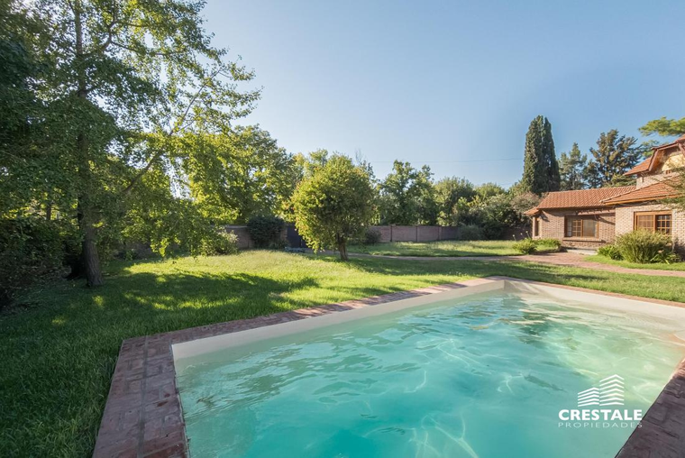 Casa en venta, Houssay y General Lopez
