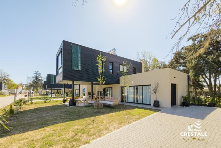 Casa en venta, Condo Funes
