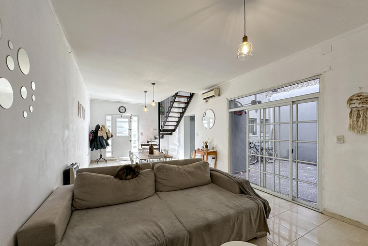 Casa de 3 dormitorios en PH con patio y terraza en zona norte