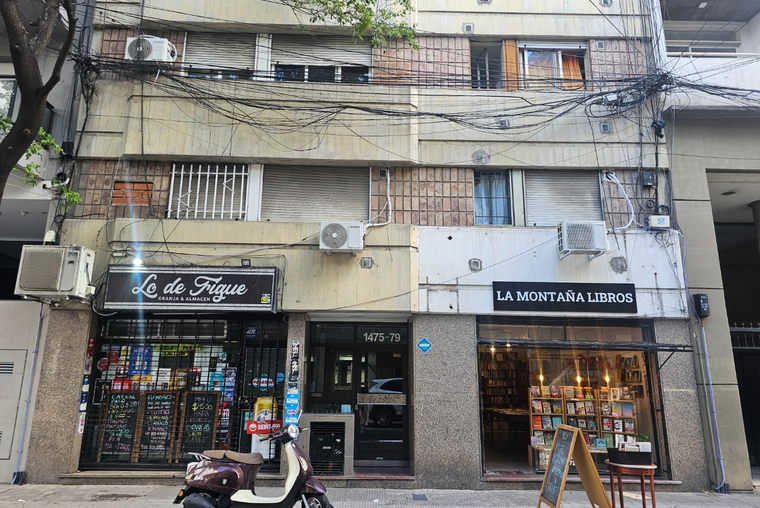ATENCION ALQUILO. Cocina comedor. Zeballos - Paraguay.