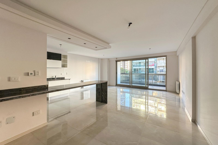 Departamento de 3 o 4 dormitorios con cochera y amenities