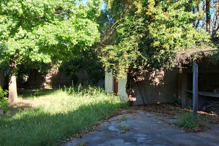 ALVAREZ -CASA DE 2 DORMITORIOS