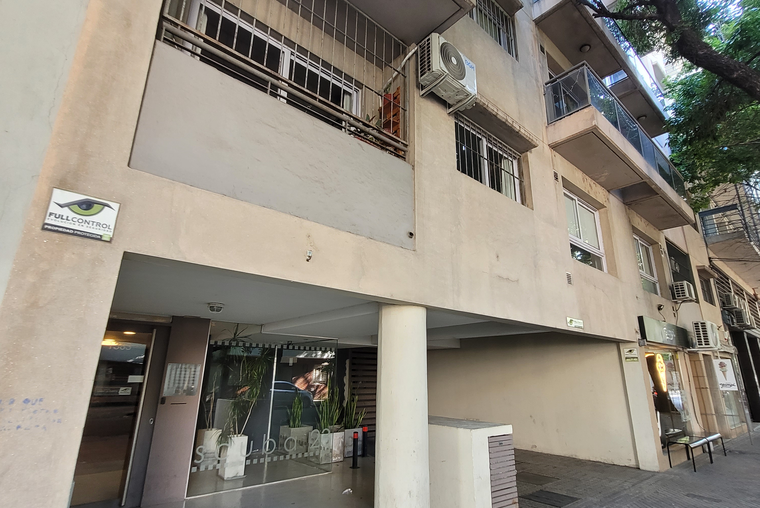 BONINO - ALQUILER MONOAMBIENTE. ITUZAINGO 1300