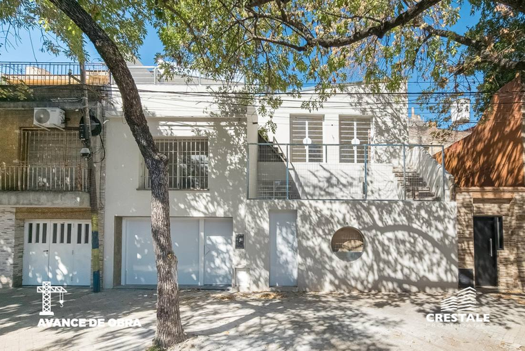 Casa en venta, Jujuy y Vera Mujica